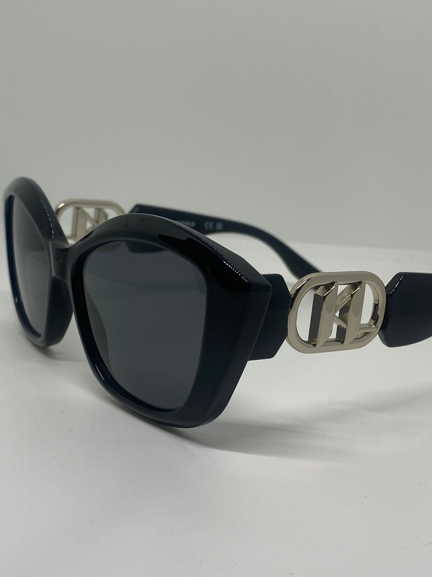 KARL LAGERFELD - KL6102S