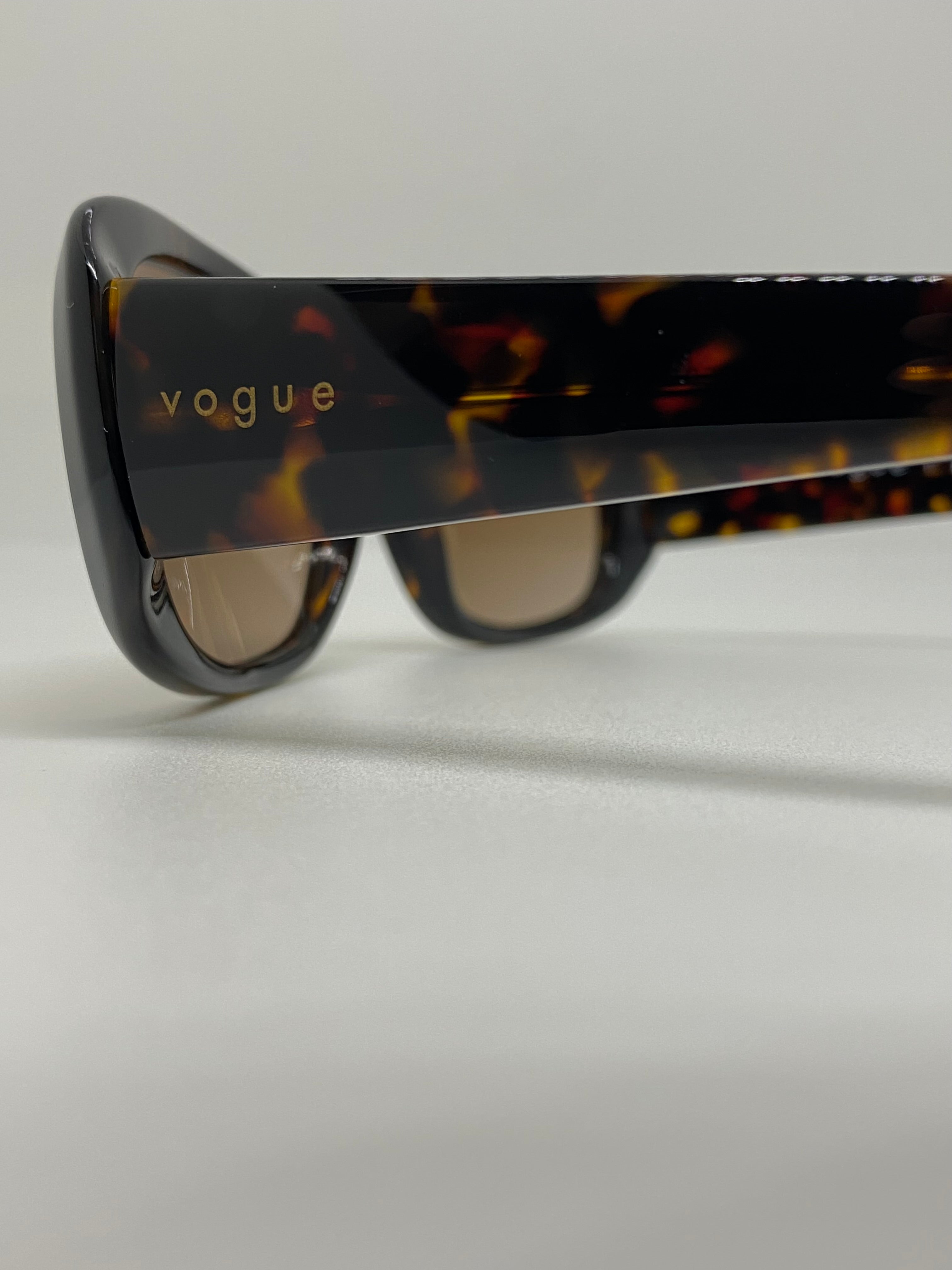 VOGUE SOLE - VO2606S